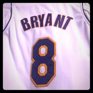 Lakers 8 Bryant
